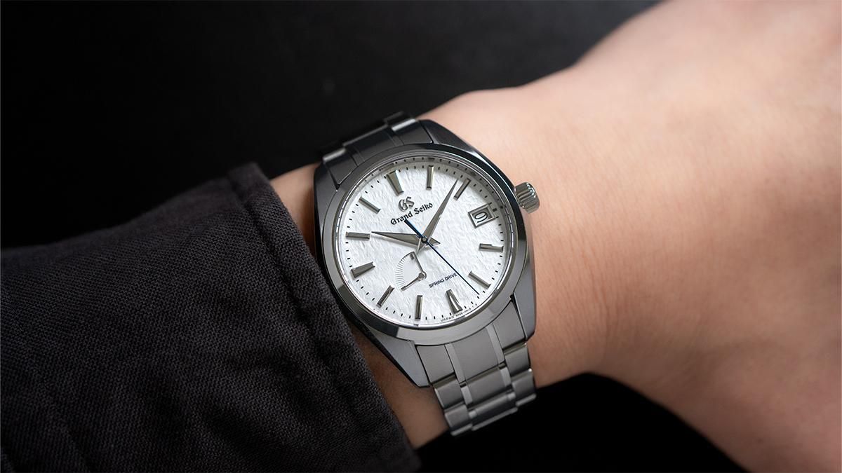 uckbairSBGA211 雪白Grand Seikoスプリングドライブ SBGA211 | グランドセイコー公式サイト