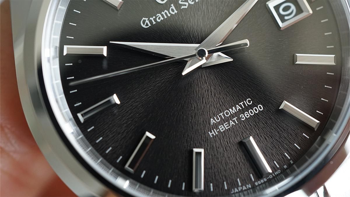 SBGH301の文字板を拡大した画像