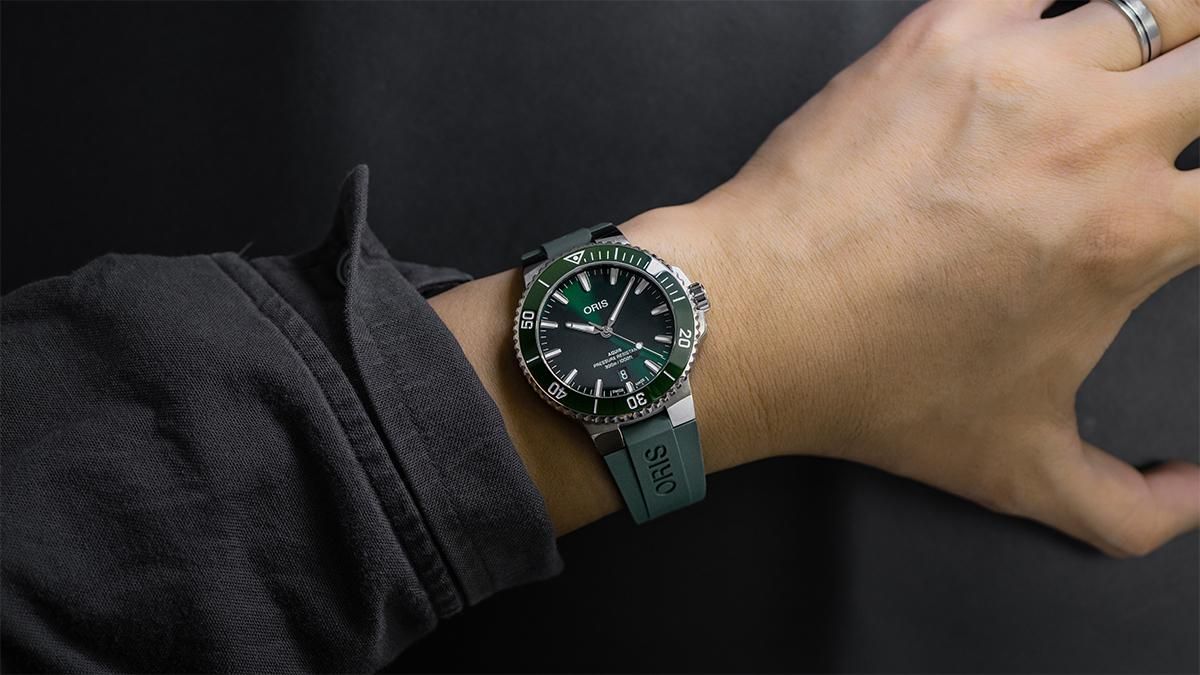 01 733 7787 4157-07 4 22 37FCΥꥹȥå