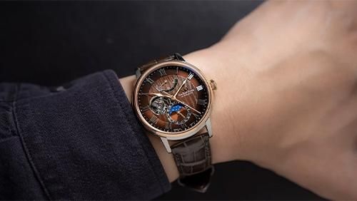 か*お様 オリエントスターメカニカルムーンフェイズRK-AY0105Y RK-AY0105Y オリエントスター クラシック - 高級腕時計 正規販売