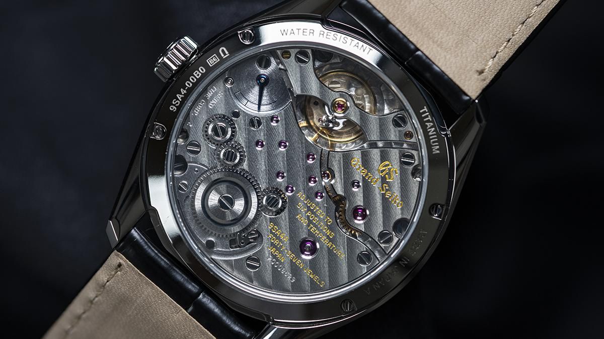 SLGW003の裏ぶたを拡大した画像