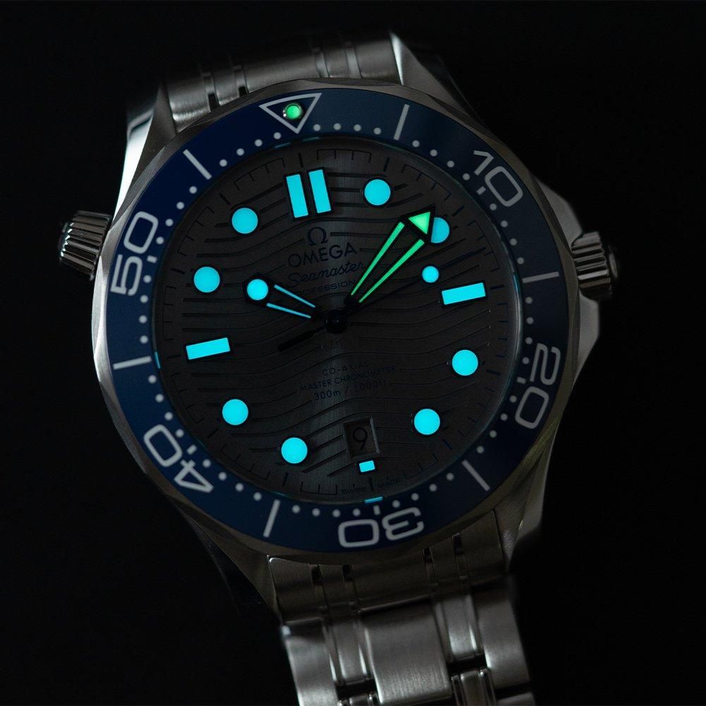  210.30.42.20.06.001 OMEGA オメガ シーマスター ダイバー 300M 42MM