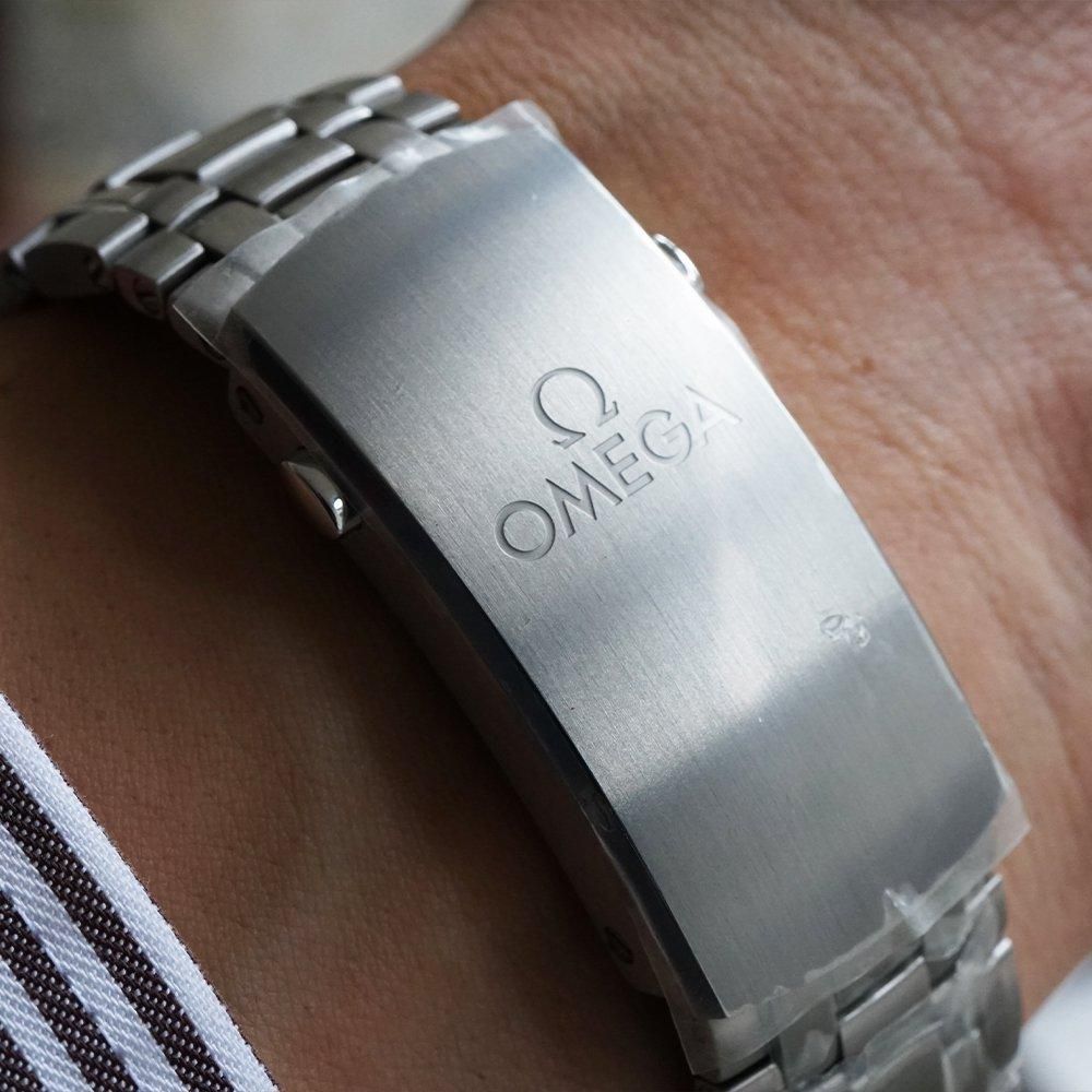 210.30.44.51.03.001 OMEGA オメガ シーマスター ダイバー 300M 44MM