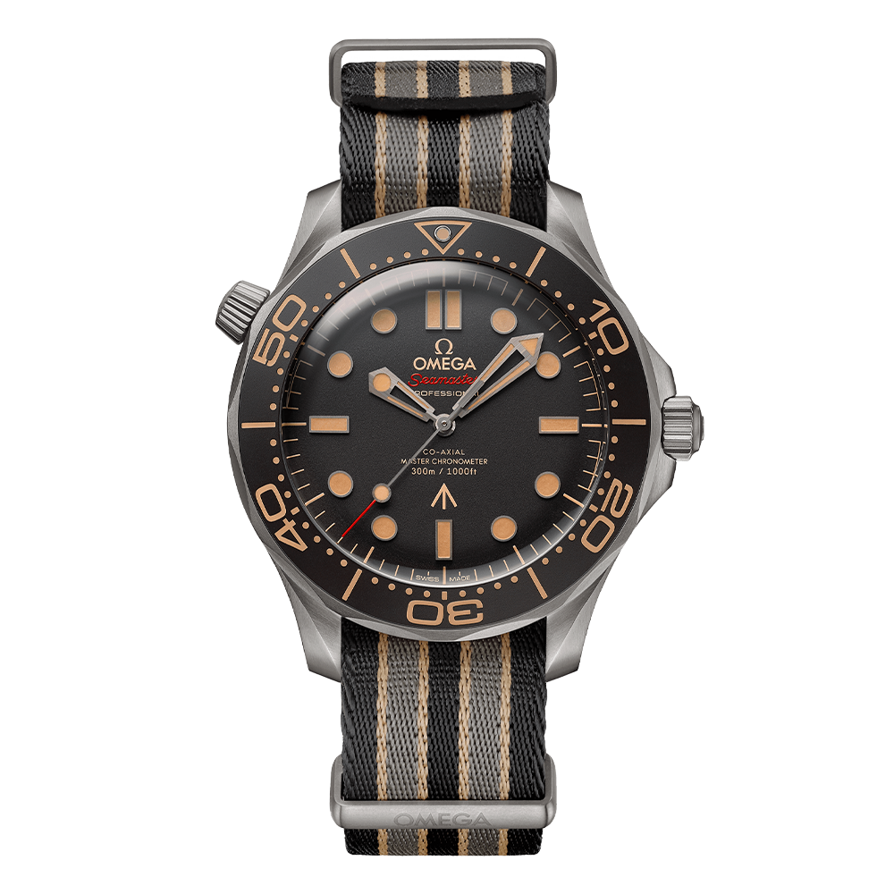  210.92.42.20.01.001 OMEGA ᥬ ޥ С300M 42MM 007ǥ