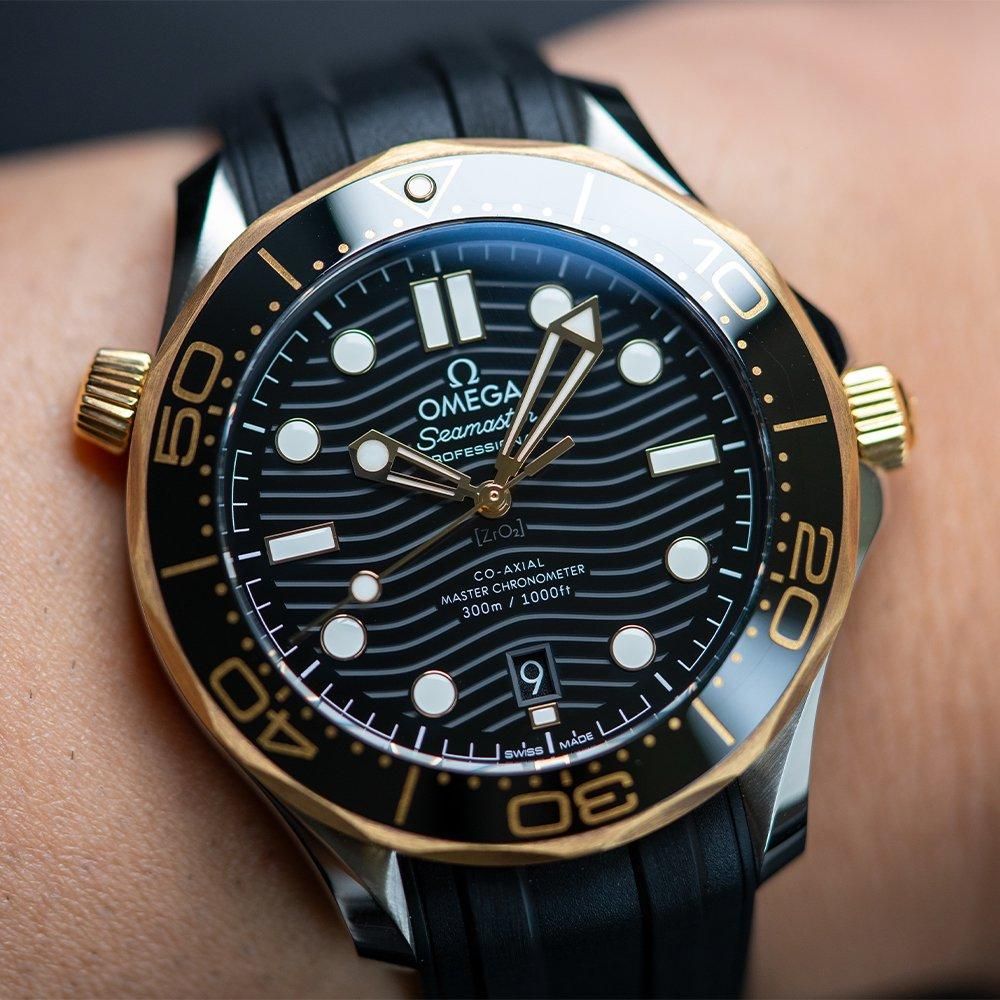 210.22.42.20.01.001 OMEGA ᥬ ޥ С300M