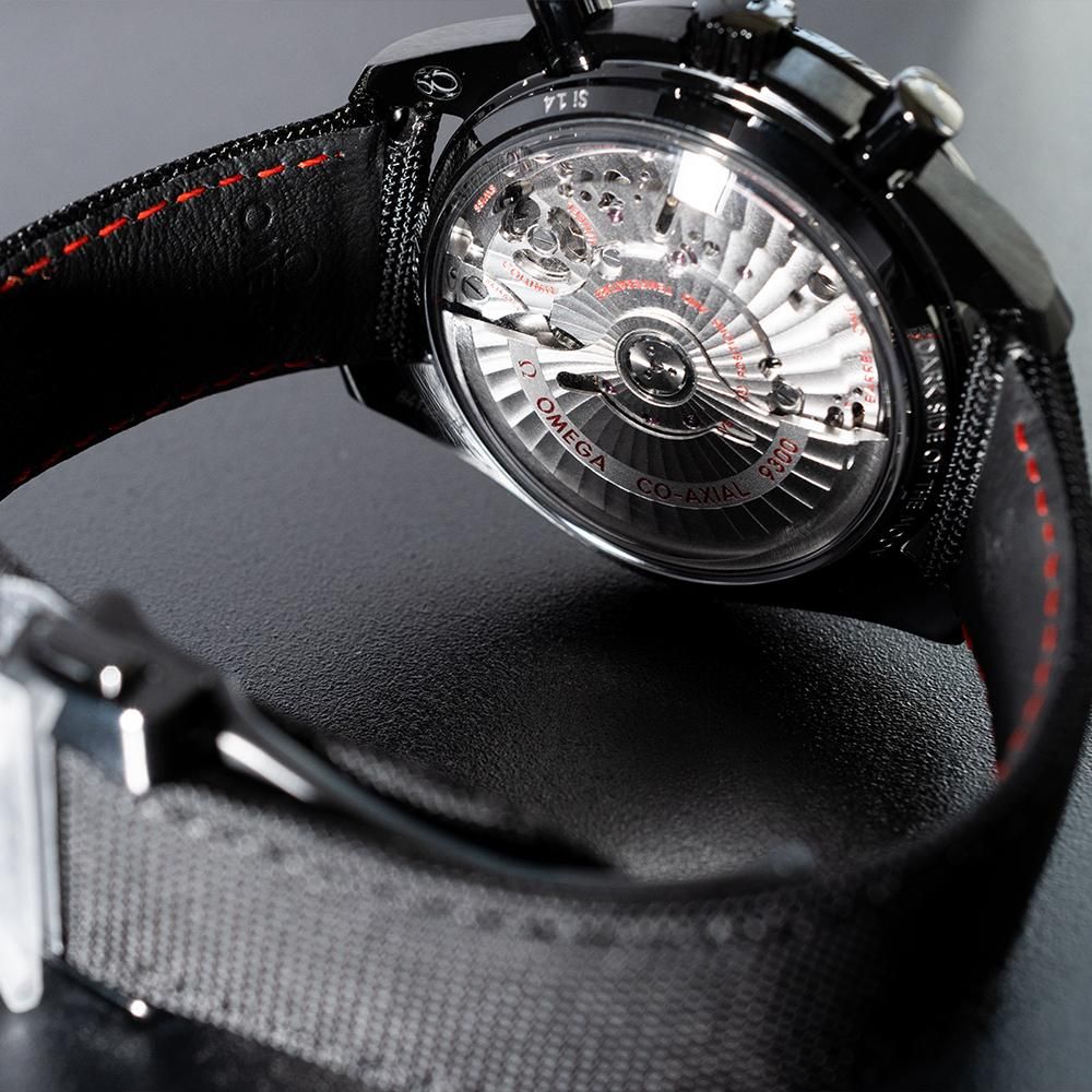 311.92.44.51.01.005 OMEGA オメガ スピードマスター ダークサイド オブ ザ ムーン ブラックブラック 44.25MM