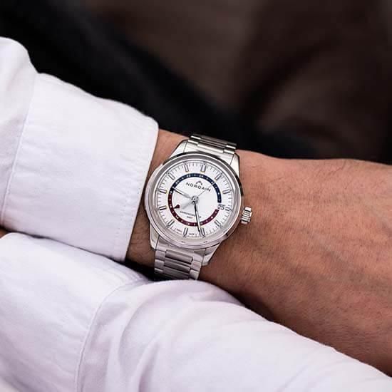 NN2100SG/O211/201SG NORQAIN ノルケイン フリーダム60 GMT