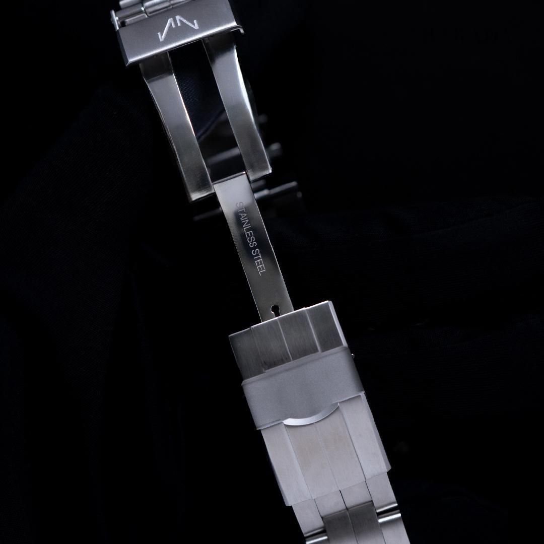 N1001.21S07.W01 NORQAIN ノルケイン アドベンチャー ネベレスト グレーシャー 40mm