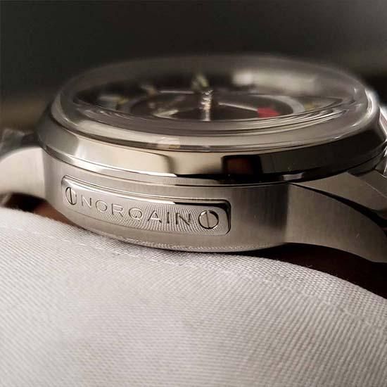NN2100SG/B211/201SG NORQAIN ノルケイン フリーダム60 GMT