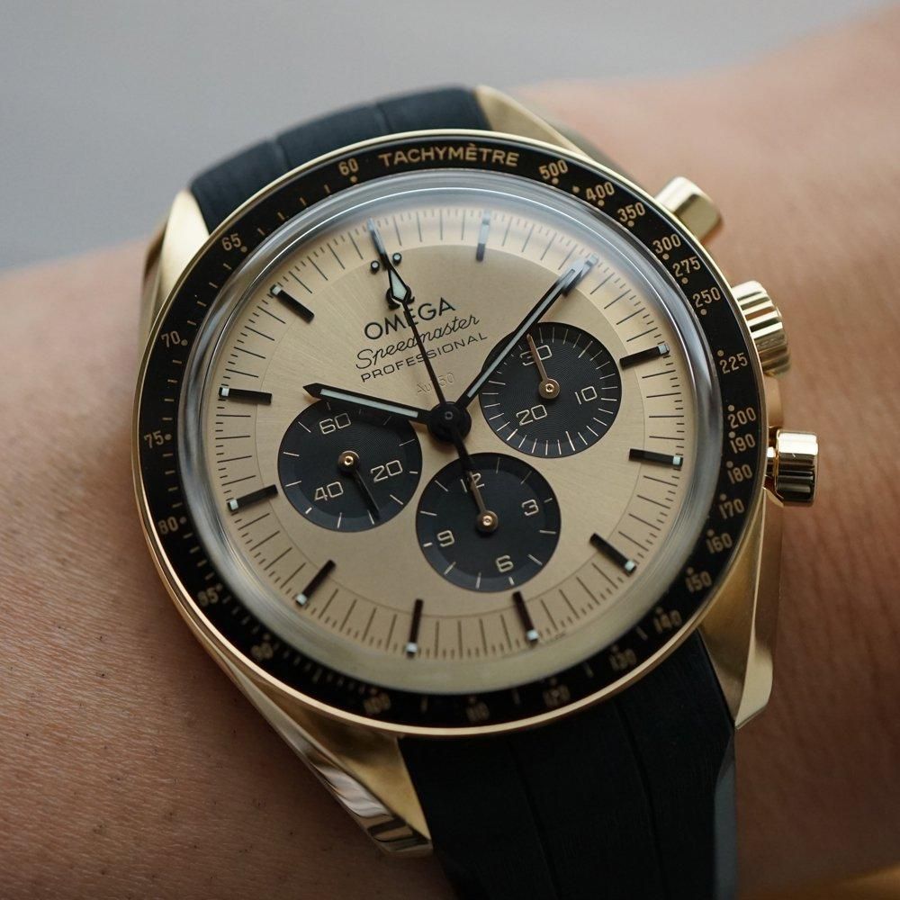 310.62.42.50.99.001 OMEGA オメガ スピードマスター ムーンウォッチ プロフェッショナル 42MM