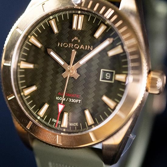 N1000.08Z01.E01 ノルケイン アドベンチャー スポーツ 42mm - 高級
