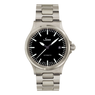 SINN ジン インストゥルメントウォッチ 556