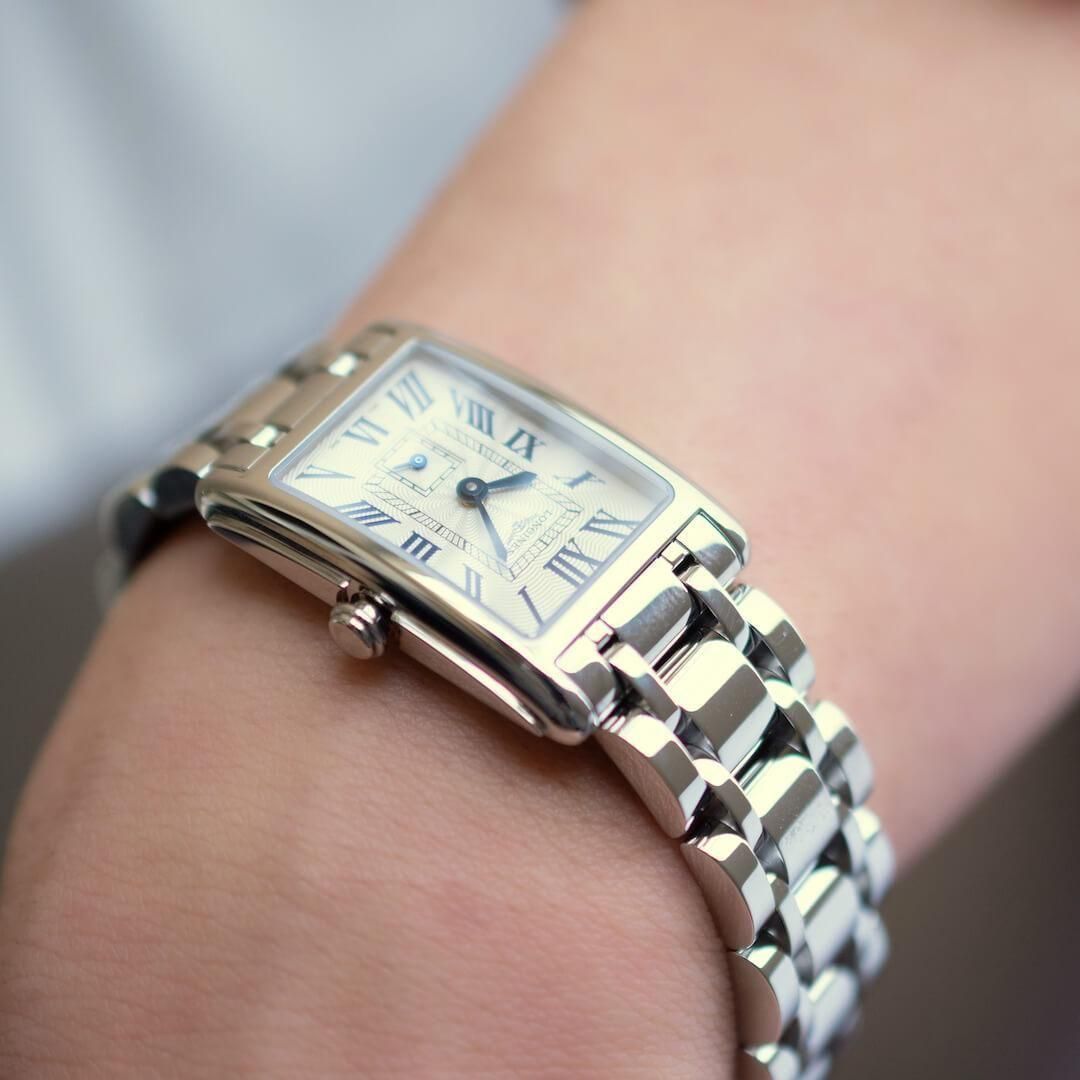  L5.255.4.71.6 LONGINES ロンジン ドルチェヴィータ 20.8×32mm