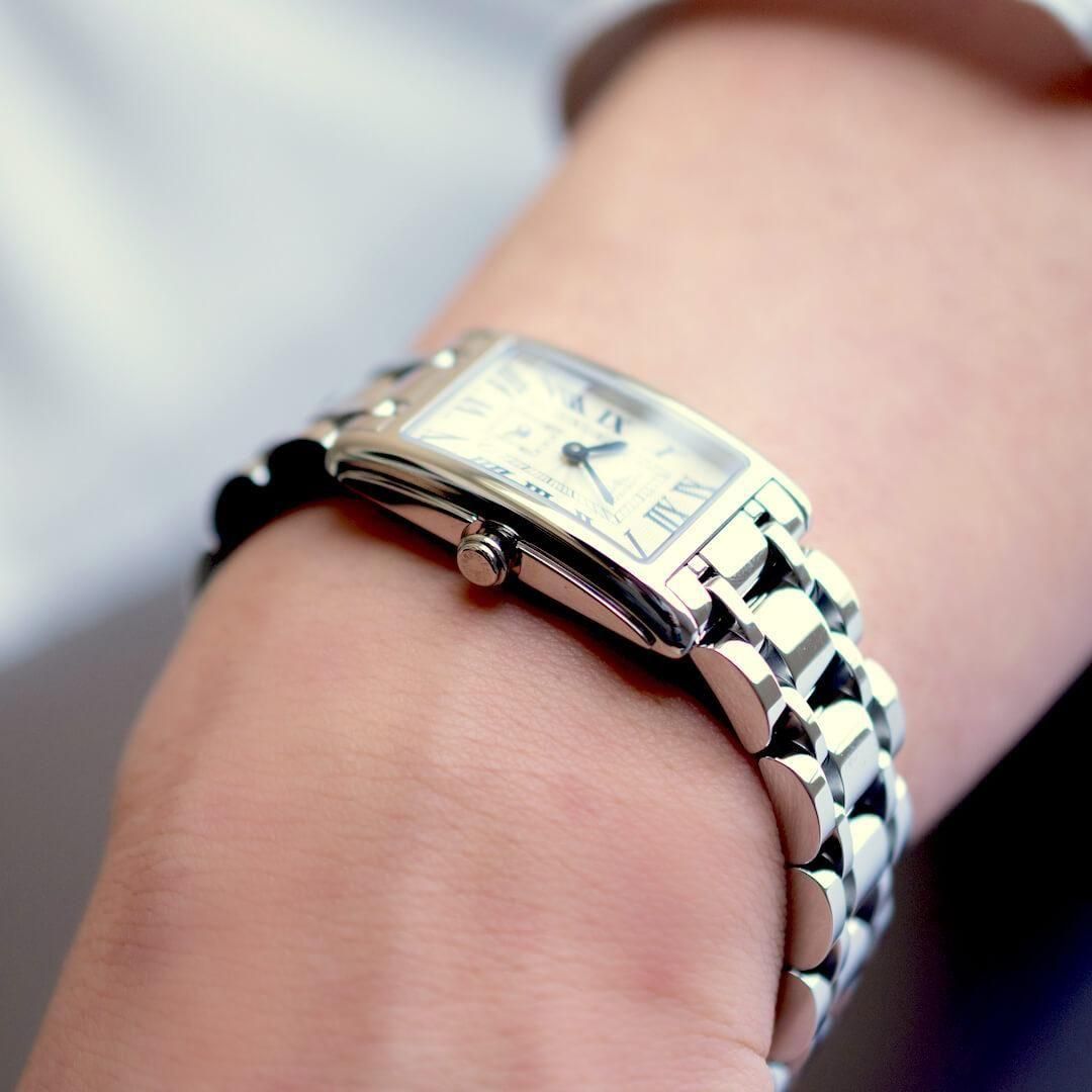  L5.255.4.71.6 LONGINES ロンジン ドルチェヴィータ 20.8×32mm