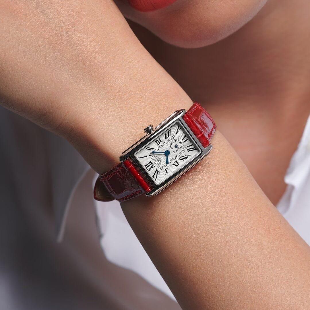  L5.255.4.71.5 LONGINES ロンジン ドルチェヴィータ 20.8×32mm