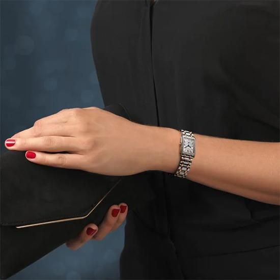 L5.255.5.79.7 LONGINES ロンジン ドルチェヴィータ 20.8×32mm