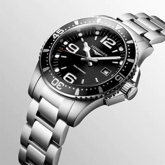 L3.730.4.56.6 LONGINES ロンジン ハイドロコンクエスト 39mm