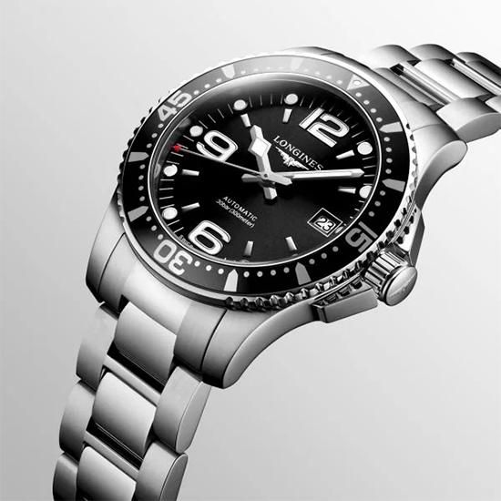ロンジン LONGINES ハイドロ コンクエスト L3.741.4 美品 ハイドロコンクエスト 自動巻、ステンレススティール、ブルー