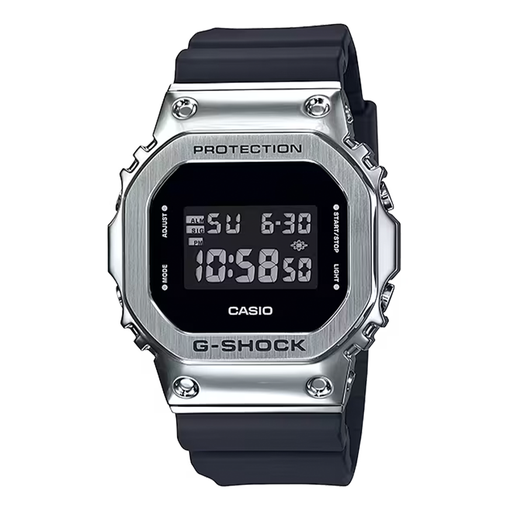 GM-5600-1JF CASIO  DIGITAL Gå