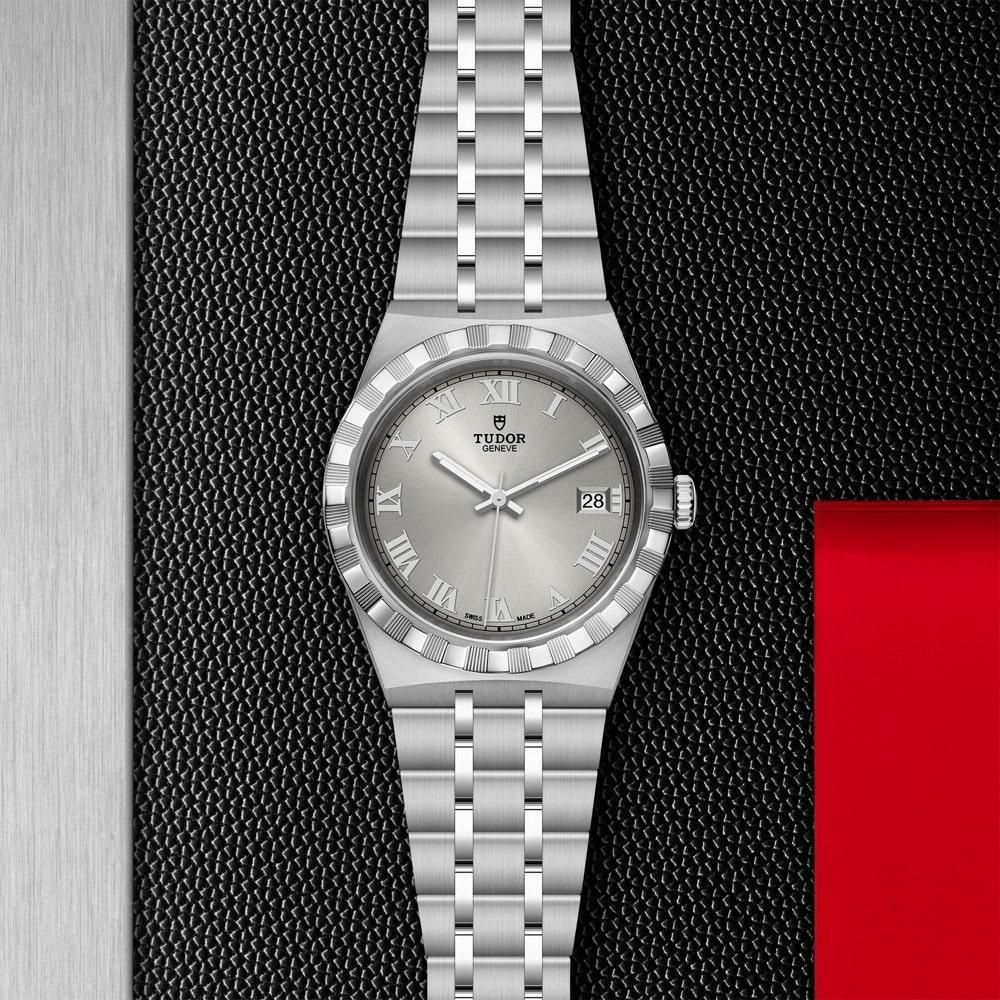 M28500-0001 TUDOR チューダー チューダーロイヤル 38mm
