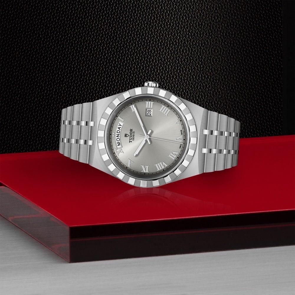 M28600-0001 TUDOR チューダー チューダーロイヤル 41mm