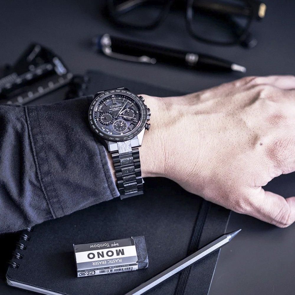  【世界限定1,900本】 CC4065-61Y CITIZEN シチズン アテッサ ACT Line
ブラックチタンシリーズ HAKUTO-Rコラボレーションモデル