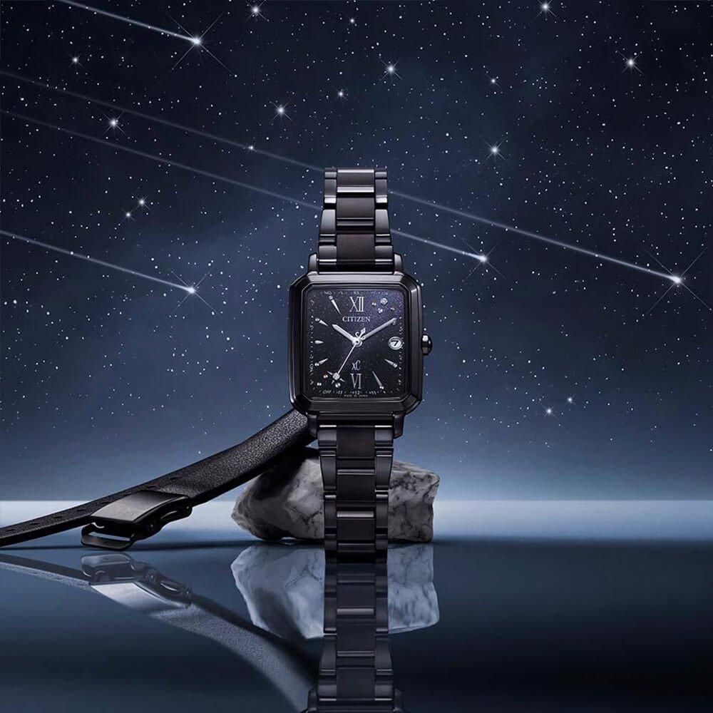 【美品】シチズン xc クロスシー 電波時計 限定モデル 「流星群」 シチズン クロスシーより、冬の夜空を神秘的に彩る流星群をイメージ