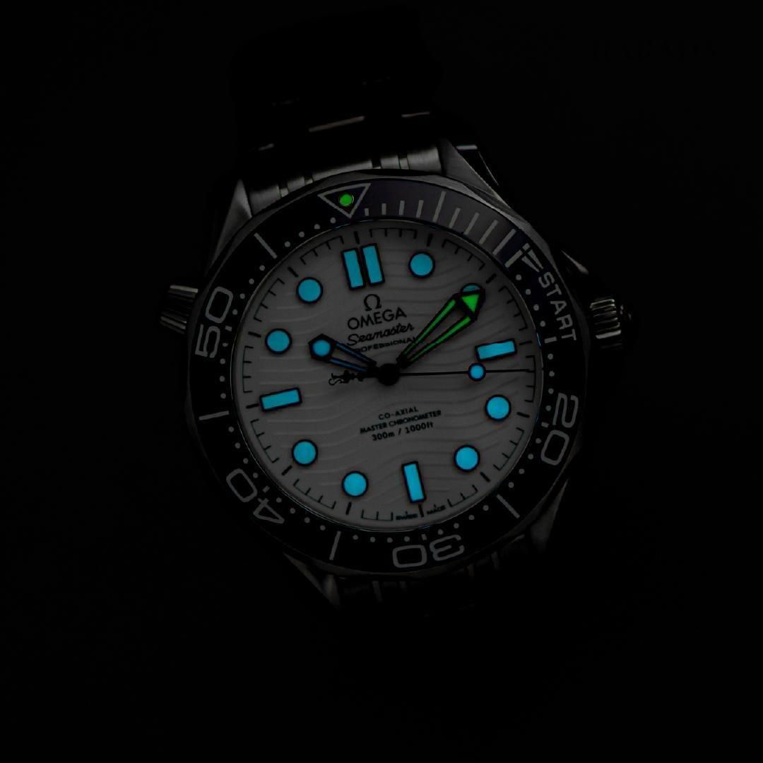  210.30.42.20.04.002 OMEGA オメガ シーマスター ダイバー300M 42MM