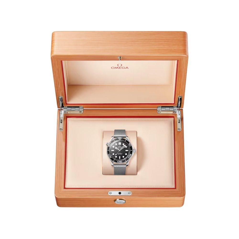  210.30.42.20.01.010 OMEGA オメガ シーマスター ダイバー 300M 42MM