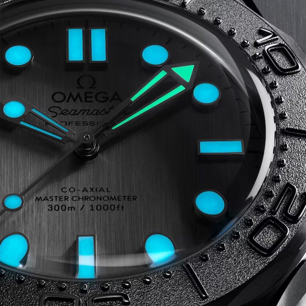  210.32.42.20.06.002 OMEGA オメガ シーマスター ダイバー 300M 42MM