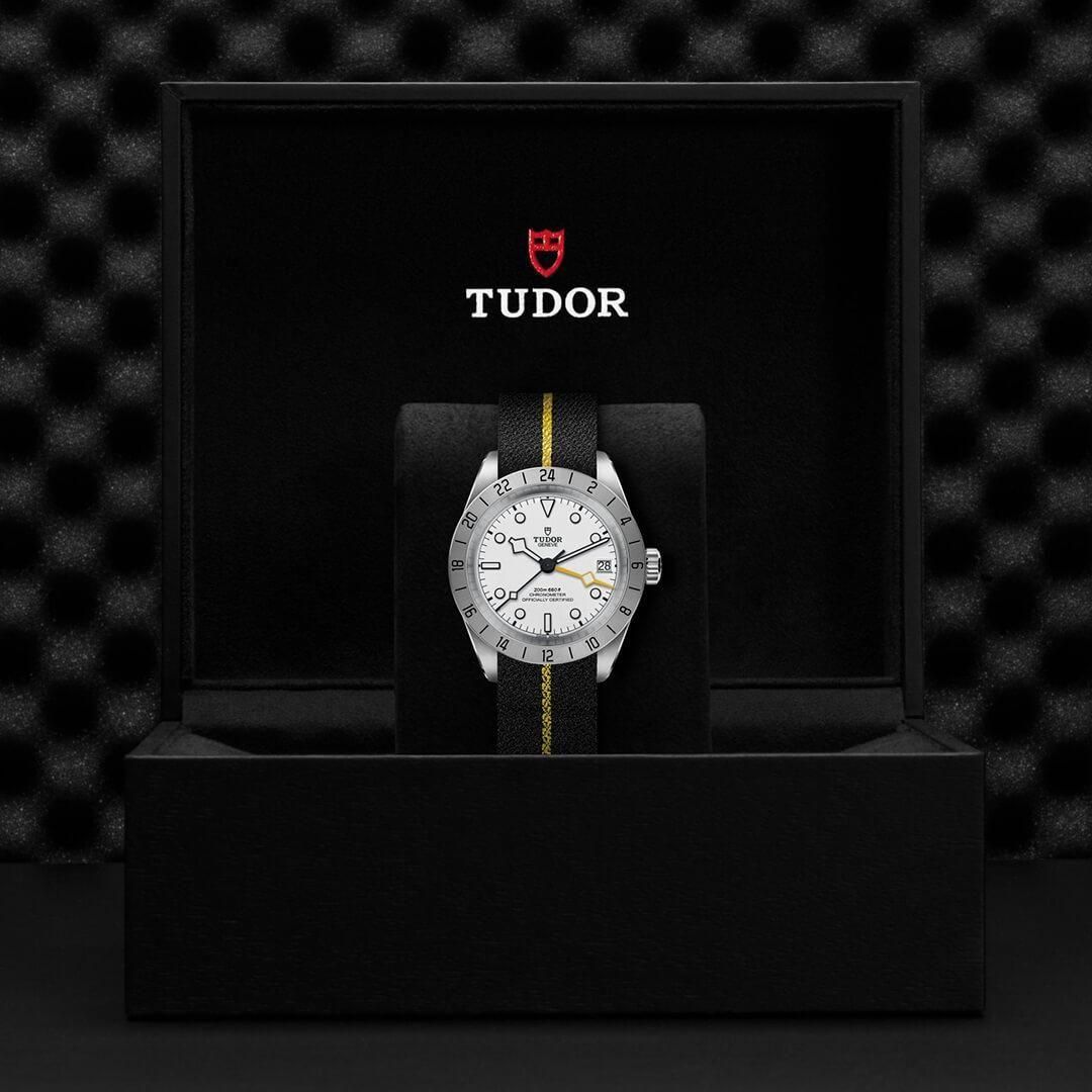  M79470-0005 TUDOR チューダー ブラックベイ プロ