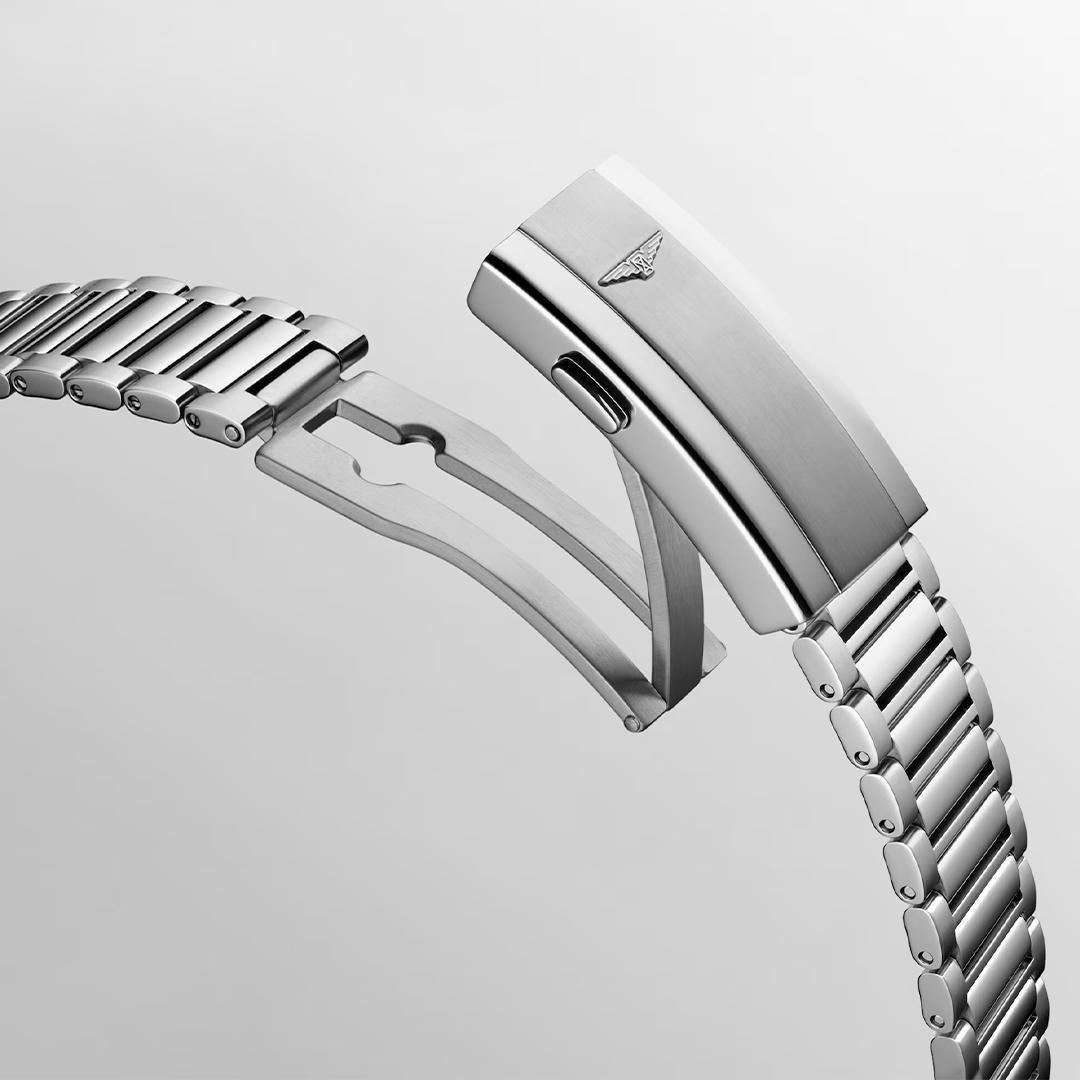  L1.649.4.52.6 LONGINES ロンジン コンクエスト ヘリテージ 38mm