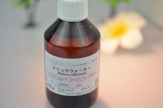 メリッサの芳香蒸留水