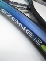  【中古テニスラケット】 Y2-0812 ヨネックス EZONE100 2022年モデル【国内正規品】
