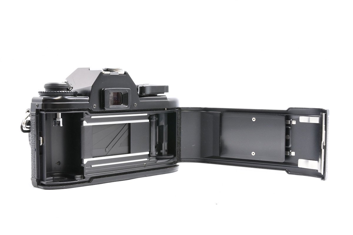 最適な価格 Nikon ニコン EM  Ai-S Nikkor 50mm f1.8 フィルムカメラ カメラ￥12,599-eur-artec.fr