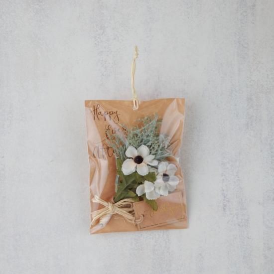 dry-flower-bouquet-swag-blue-