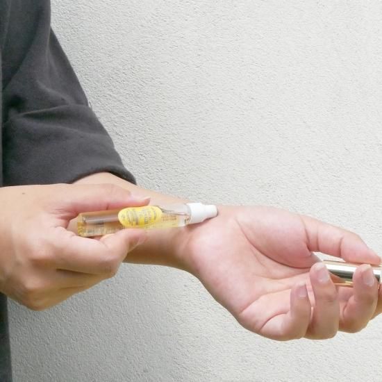 【季節限定】Bijou ロールオンパフュームオイル キンモクセイメノウ 【メール便対応】