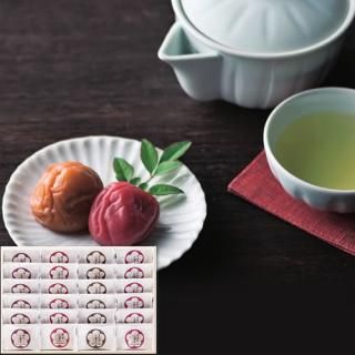 Premium 紀州南高梅 24粒 木箱入り (A383)