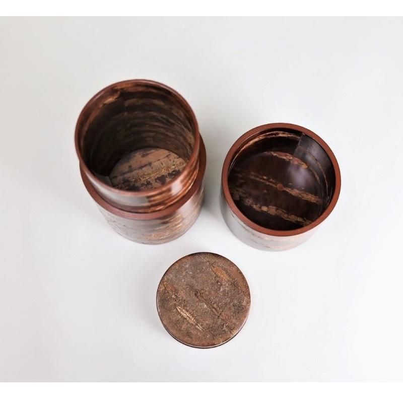 総皮茶筒 横巻(荒川慶太郎 作) - 藤木伝四郎商店 オンライン 総皮茶筒 横巻(荒川慶太郎 作) - 藤木伝四郎商店 オンライン