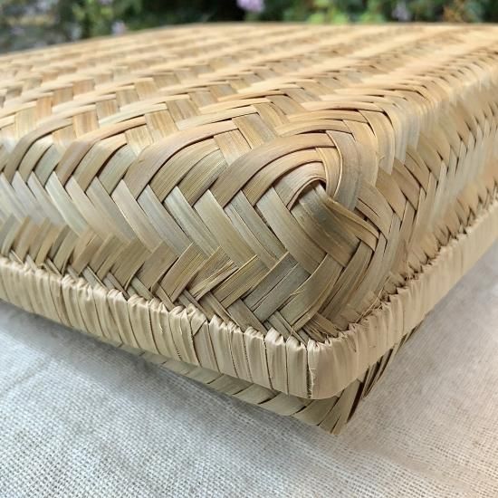 網代編みのかご - お食事と日用品 四歩 オンラインショップ 網代編みのかご - お食事と日用品 四歩 オンラインショップ