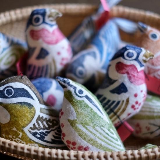 最安値に挑戦！ - 野鳥 木版手染ぬいぐるみ お食事と日用品 オンラインショップ 四歩 その他