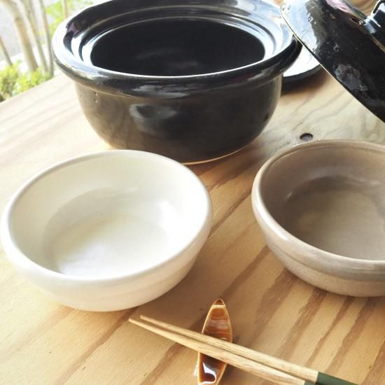 黒色光沢円錐形陶器 楽天市場】伝市鉢 中深型【ブラック】6号 φ18×H8cm 植木鉢 陶器