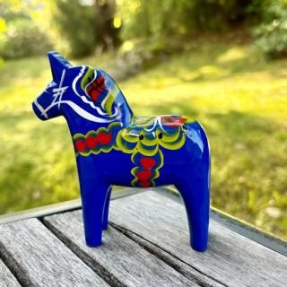 【一点もの北欧オブジェ】幸せを呼ぶ馬 ダーラヘスト／ダーラナホース「ハンドペイント」10cm【青色GR2409-BL001】by Grannas