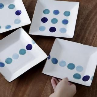やちむん　ドット皿　4枚(ヤッチとムーン、茶太郎、アトリエ クッチャネ) ドット角皿（ブラウン） - Craft・Gift ヤッチとムーン オンラインショップ