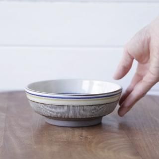 No.75 ドットのリムプレート　浅鉢　やちむん 82f2c93833192dc49a8d76630502f1