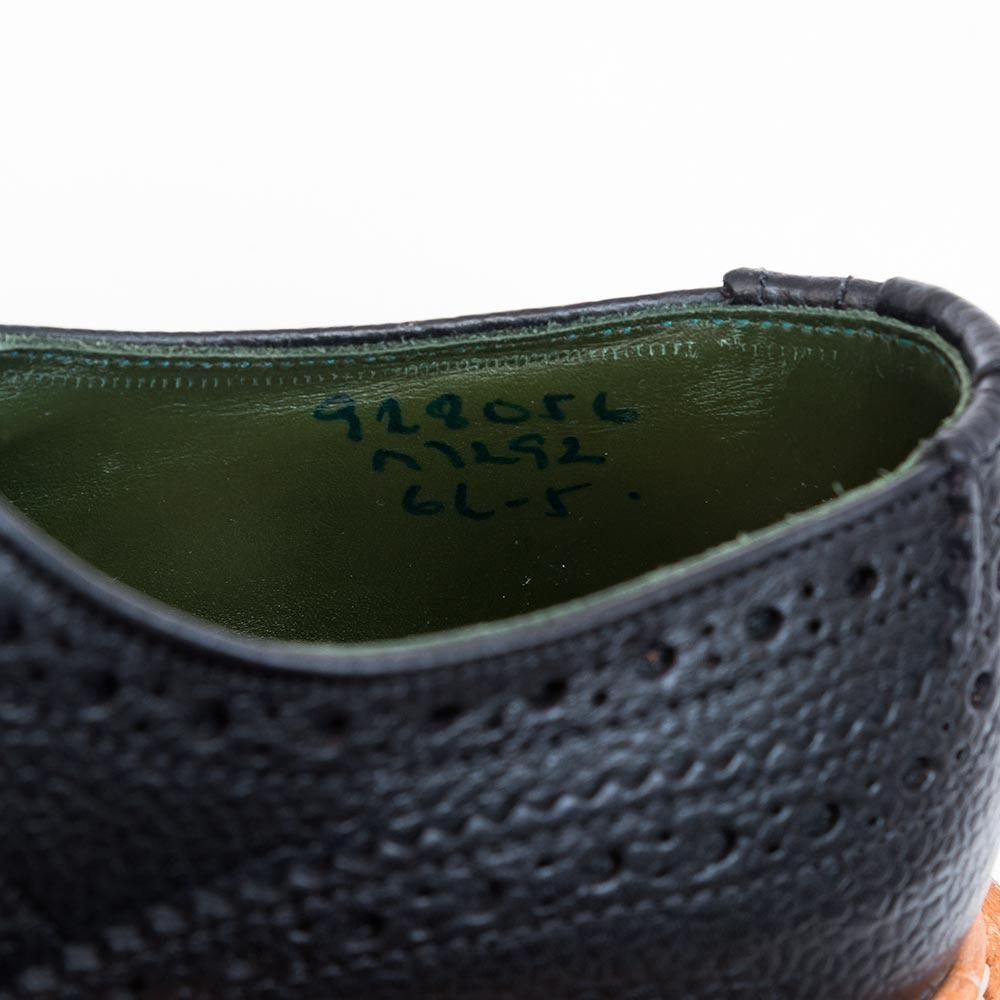 トリッカーズ バートン m7292 ブラック グレインレザー ダービー