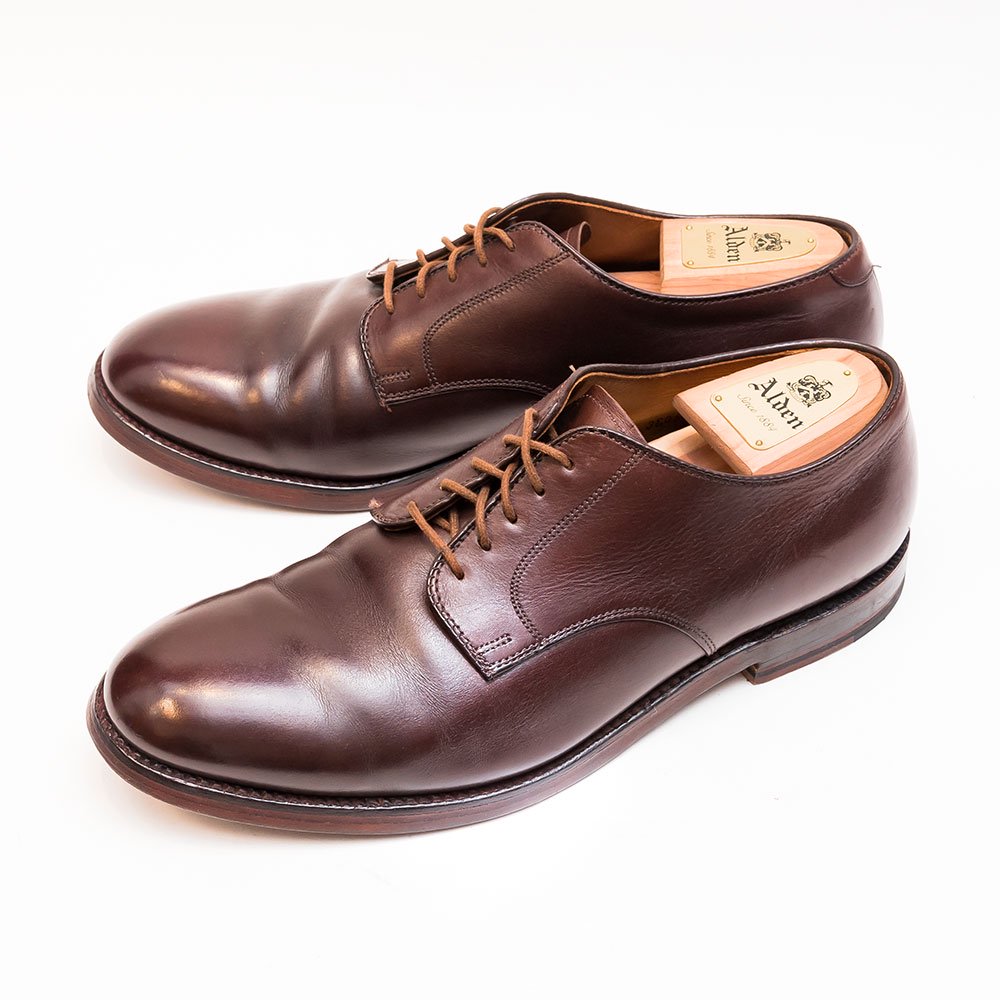 オールデン プレーントゥ バーガンディ カーフ サイズ10.5E - 中古革靴