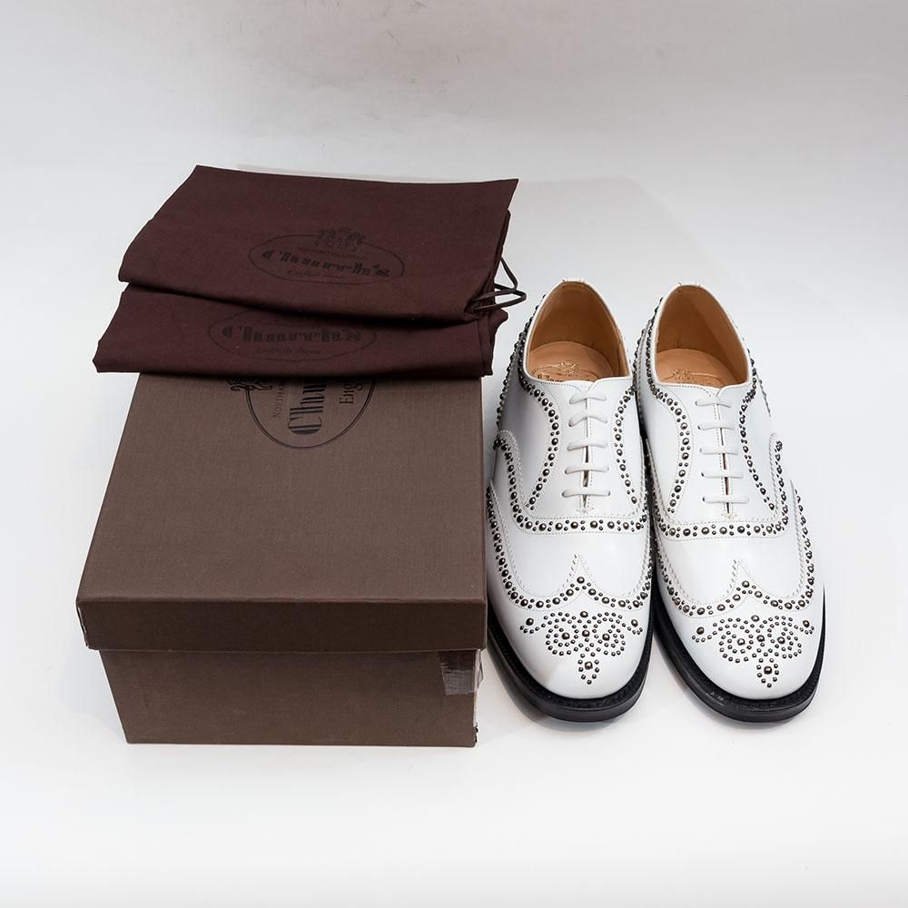 【美品】チャーチ バーウッド スタッズ ウィングチップ 革靴 90F 美品】チャーチ バーウッド スタッズ ウィングチップ 革靴 90F