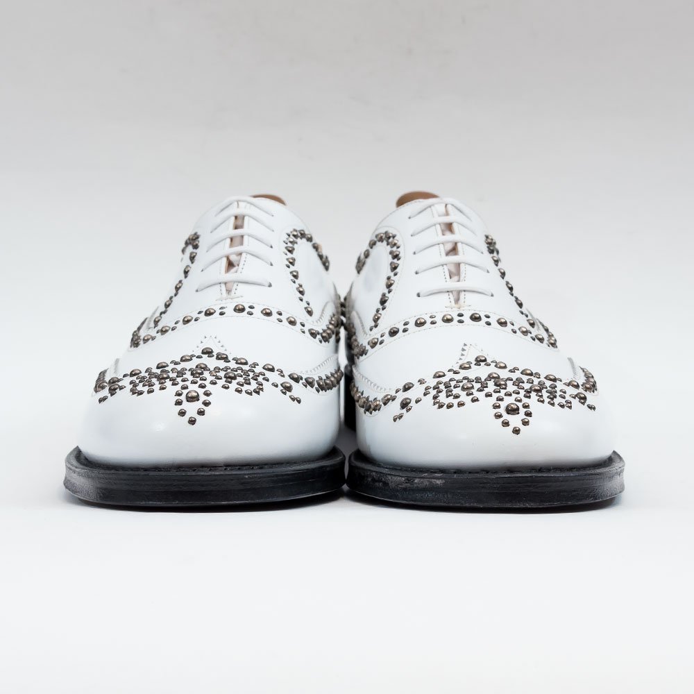 チャーチ BURWOOD【バーウッド】ウィングチップ スタッズ ホワイト サイズ8.5F - 中古革靴販売|革靴の通販ラスタイルシューズショップ