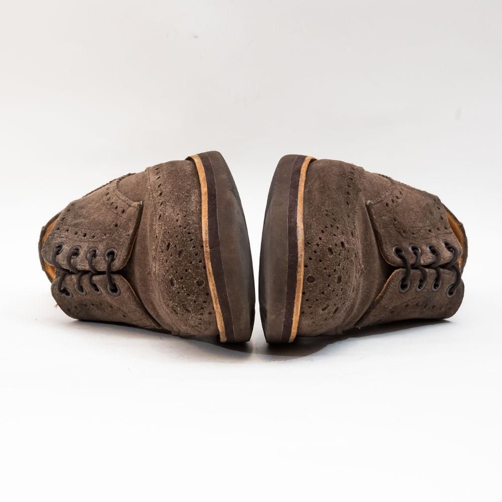 トリッカーズ M5633 バートン ウィングチップ スエード カーキ